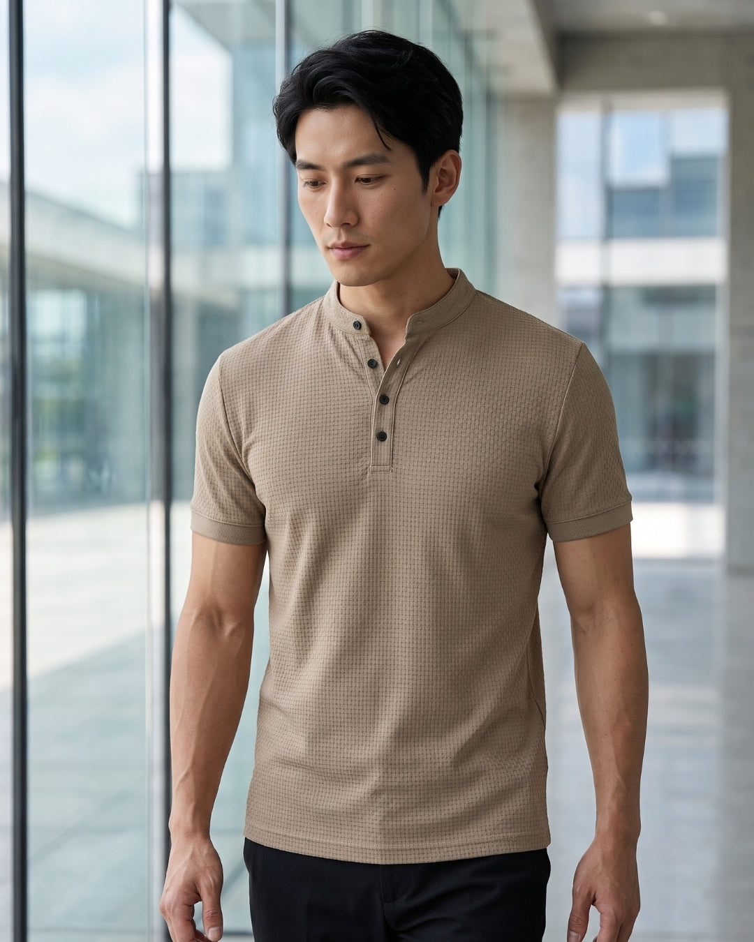Camiseta Gola Henley Manga Curta Texturizada Minimalista
