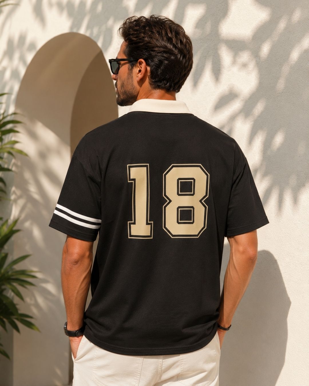 Camisa Polo Oversized Manga Curta Estampa Tipográfica
