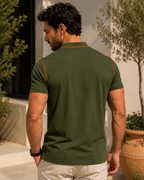 Camiseta Gola Henley Manga Curta Com Bolso Frontal