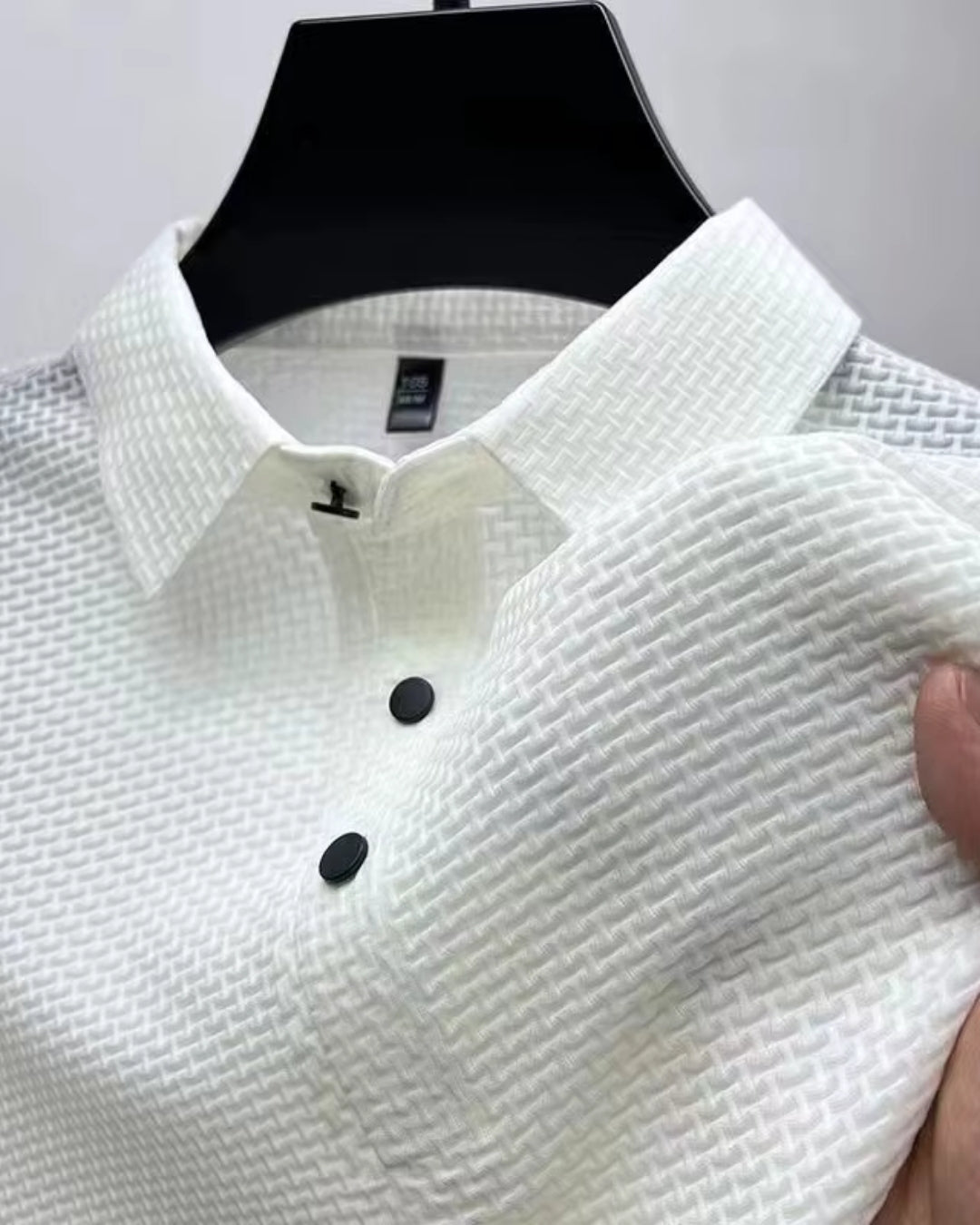Camisa Polo Manga Curta Trama Texturizada Com Botões