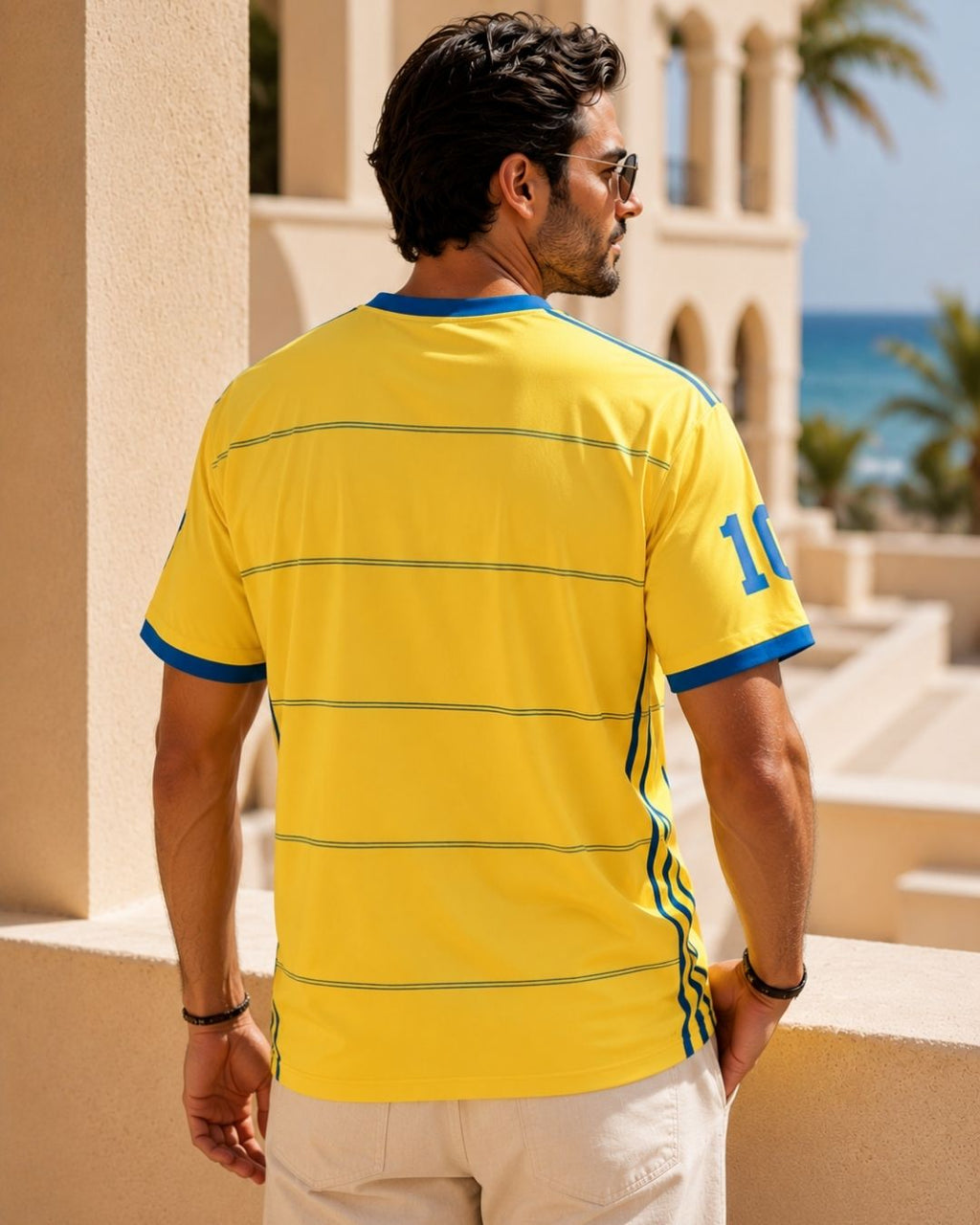 Camiseta Gola Careca Manga Curta Estampa Esportiva