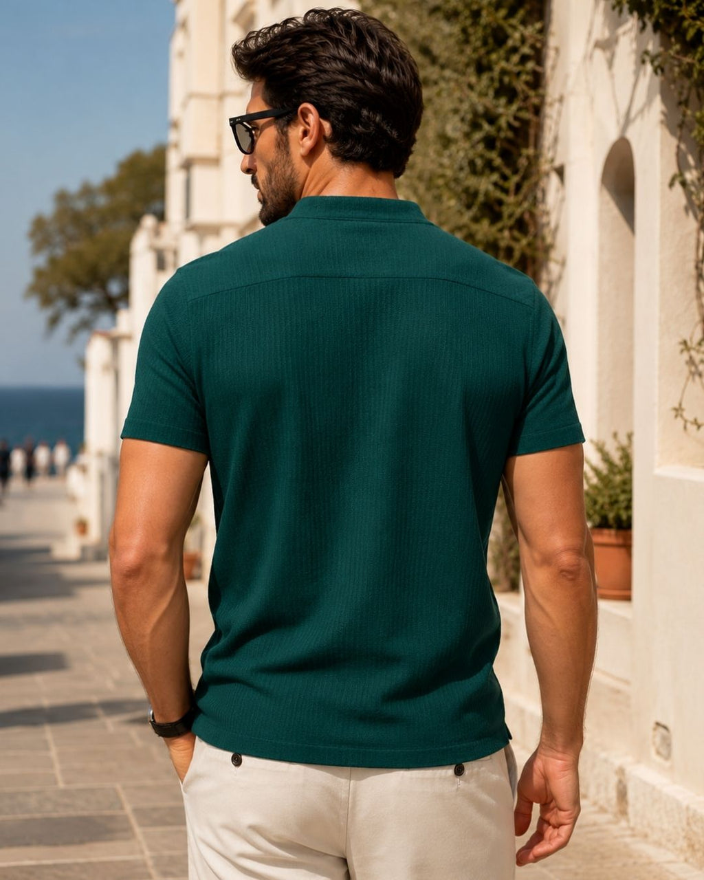 Camiseta Gola Henley Manga Curta Texturizada Com Bolso