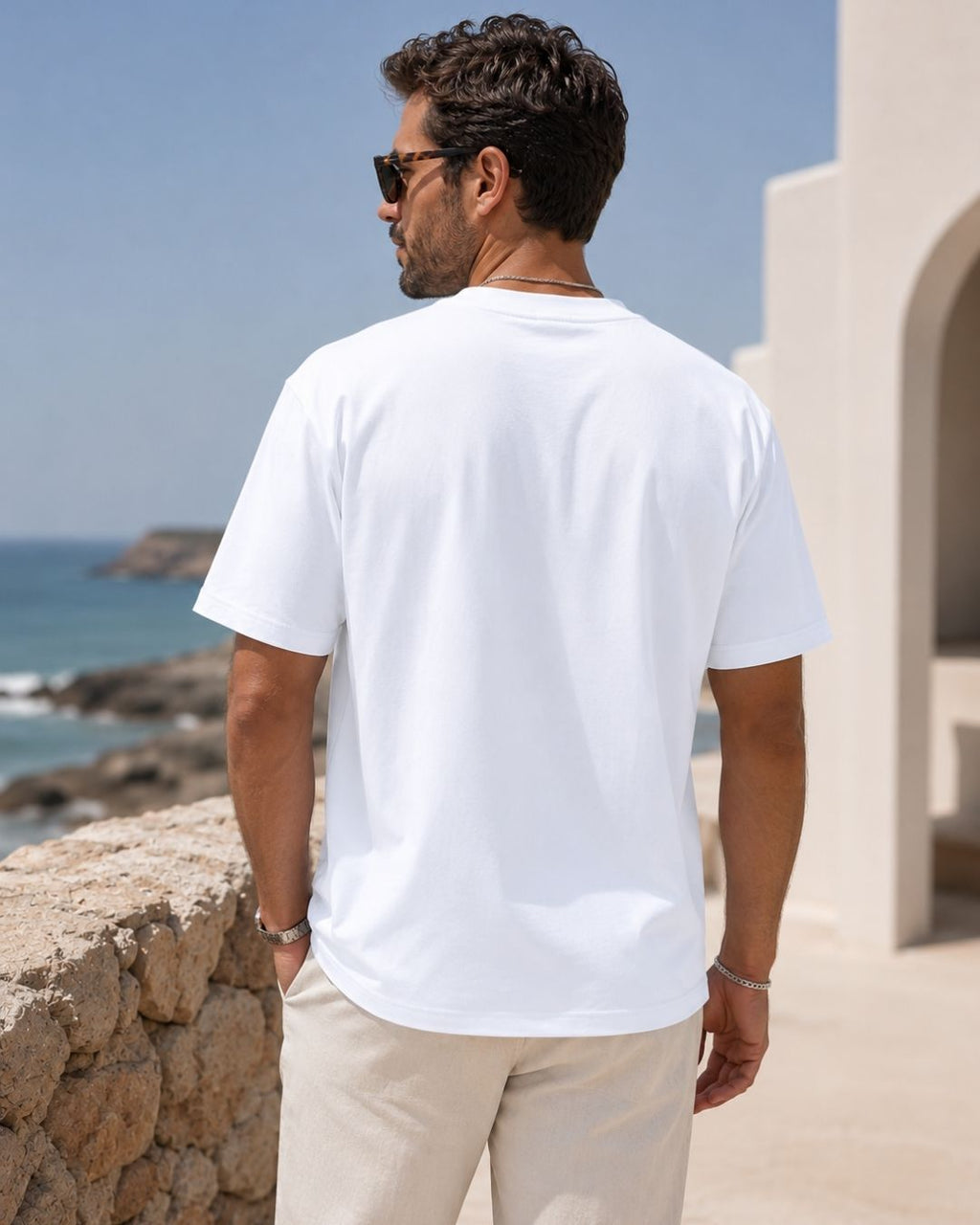 Camiseta Oversized Gola Careca Estampa Tipográfica