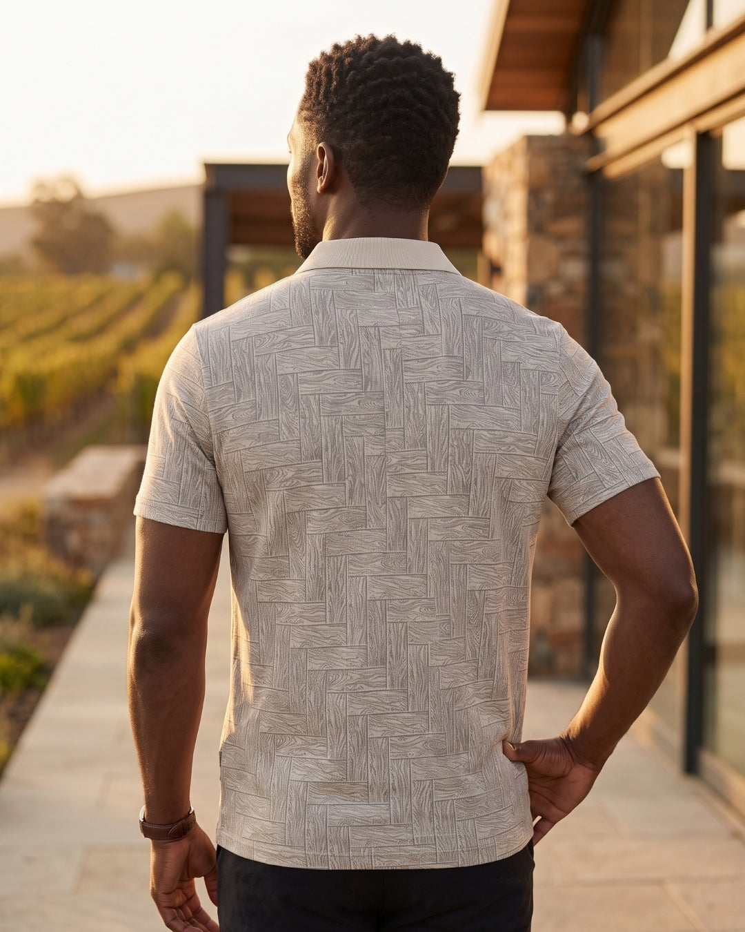 Camisa Polo Manga Curta Estampa Geométrica Minimalista