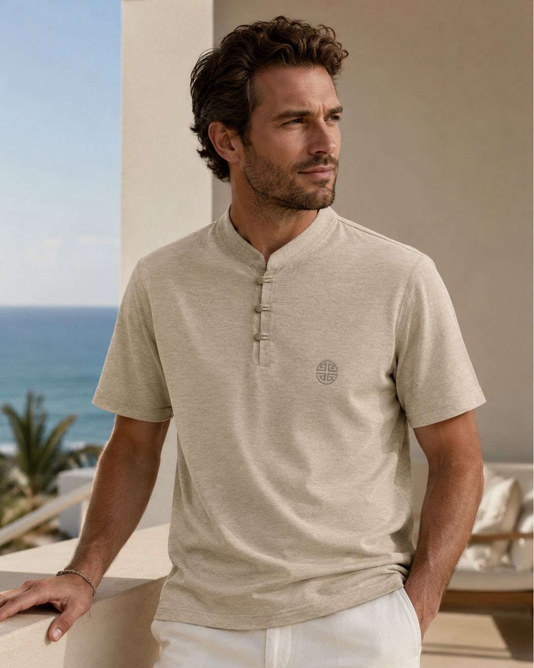 Camiseta Gola Henley Manga Curta Com Bordado Frontal