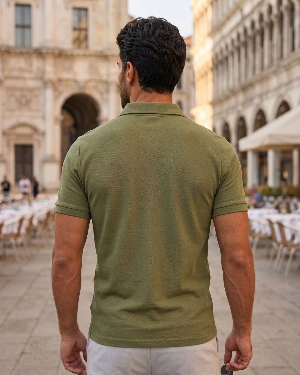 Camisa Polo Manga Curta Com Zíper Metálico Frontal