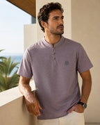 Camiseta Gola Henley Manga Curta Com Bordado Frontal