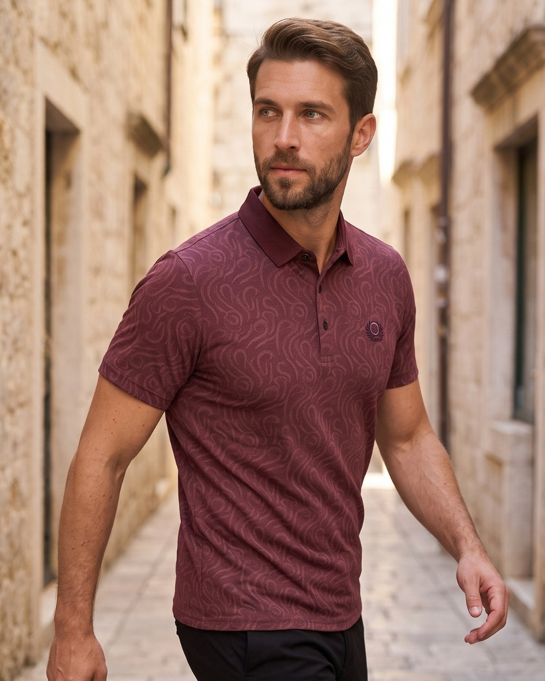 Camisa Polo Manga Curta Estampa Abstrata Com Bordado