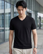 Camiseta Gola V Manga Curta Minimalista
