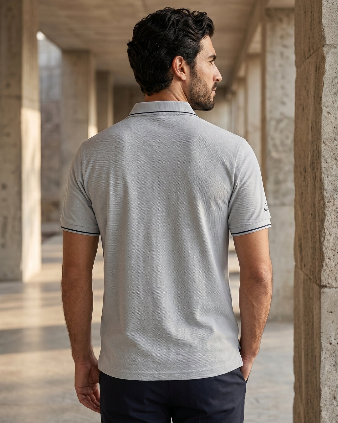 Camisa Polo Manga Curta Bordado Frontal Gola Contrastante