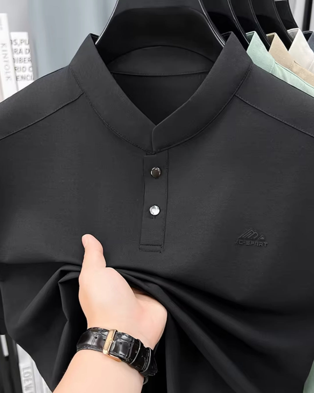 Camiseta Gola Padre Manga Curta Com Bordado Frontal